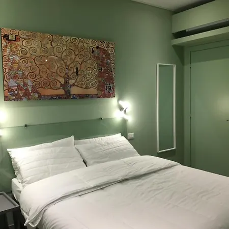 La Casa Bologna